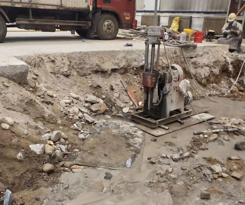 五家渠公路下沉压浆